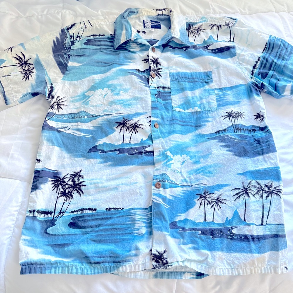 Bullhead - Hawaiian casual Button down